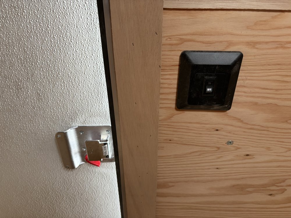 2026 12' x6' Continental Cargo Tailwind Series Enclosed Cargo Trailer 7K