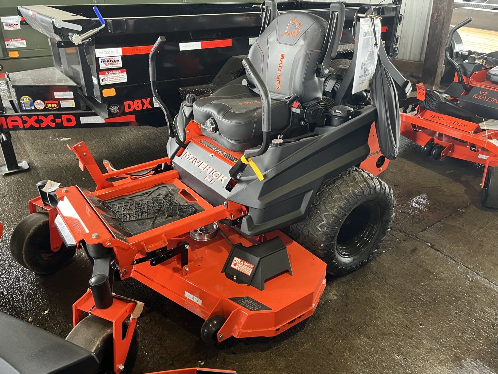 2025 MAVERICK HD 60" Kawasaki 726cc, 23.5 hp FX730 Zero Turn Mower Side Discharge