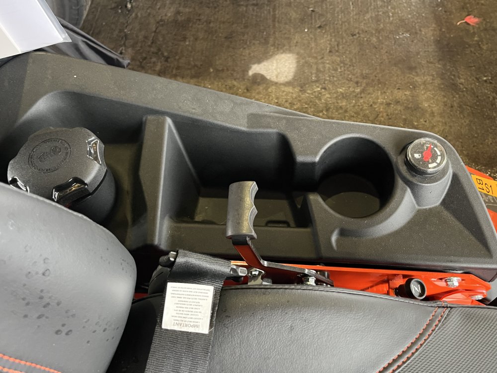 2025 MAVERICK HD 60" Kawasaki 726cc, 23.5 hp FX730 Zero Turn Mower Side Discharge