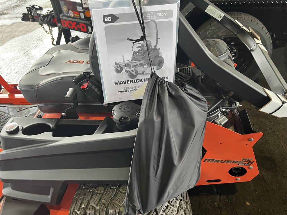 2025 MAVERICK HD 60" Kawasaki 726cc, 23.5 hp FX730 Zero Turn Mower Side Discharge