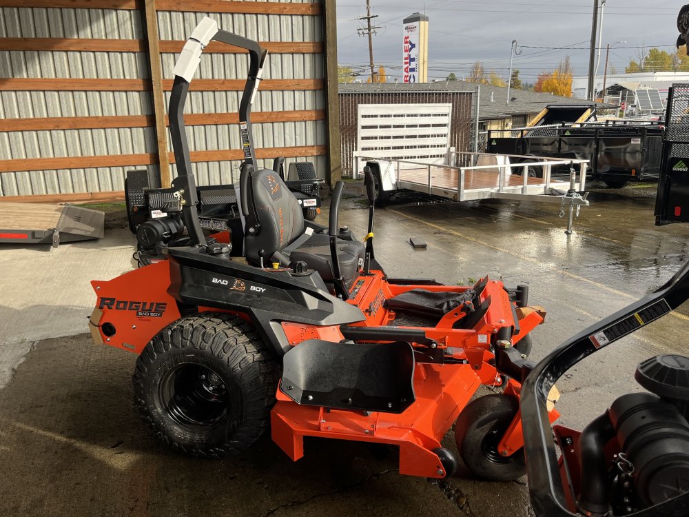 2025 Bad Boy ROGUE 72" Kawasaki 999cc, 35 hp FX1000 Side Discharge
