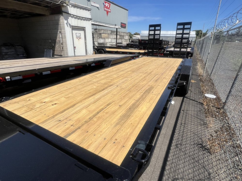 2026 24' x7' MAXX-D EHX - I-BEAM EQUIPMENT TRAILER 17.5K
