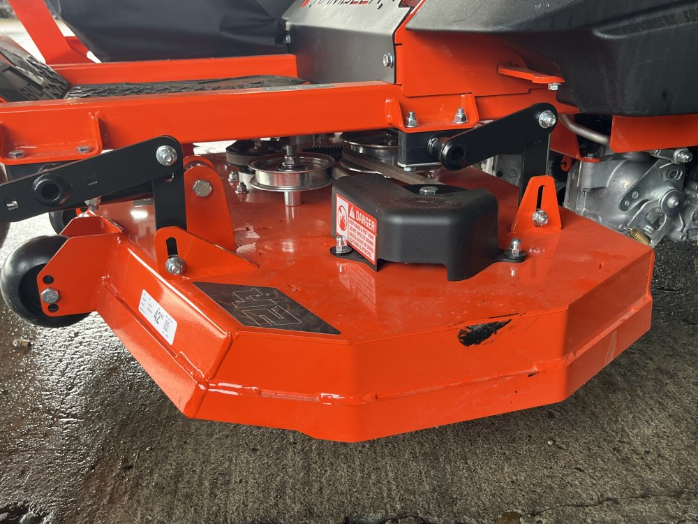 2026 RAMBLER 42" 726cc, 21.5hp Air-Cooled FR651V Zero Turn Mower Side Discharge