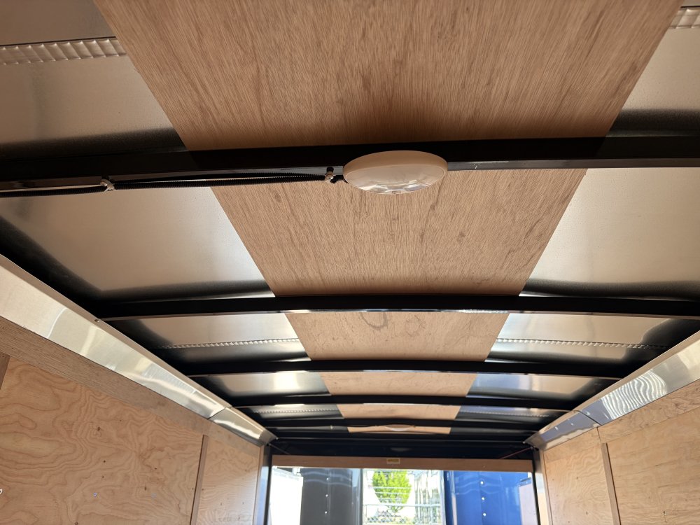 2027 12' x6' Continental Cargo VHW V-Series Wedge 2.9K