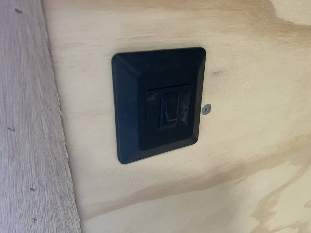 2026 20' x8' 6" Continental Cargo Continental Cargo Tailwind Series Enclosed Cargo Trailer 10K