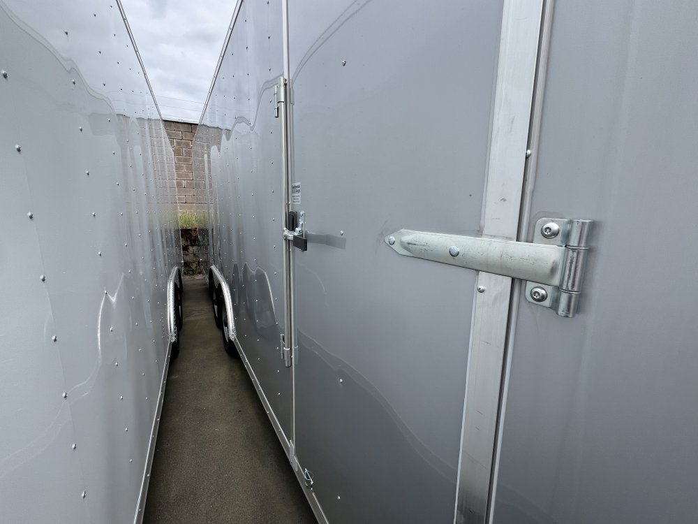 2025 24' x8' 6" Continental Cargo Continental Cargo VHW V-Series Wedge 10K