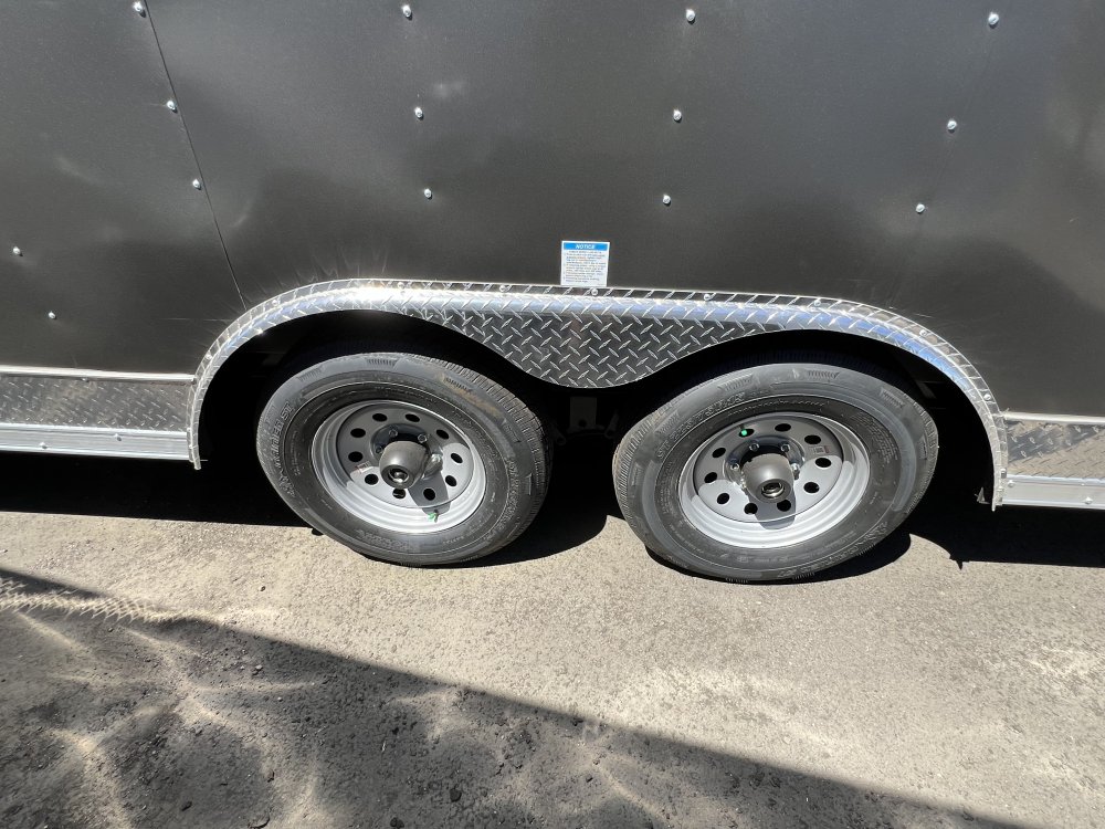 2026 24' x8' 6" Continental Cargo Continental Cargo Tailwind Series Enclosed Cargo Trailer 10K