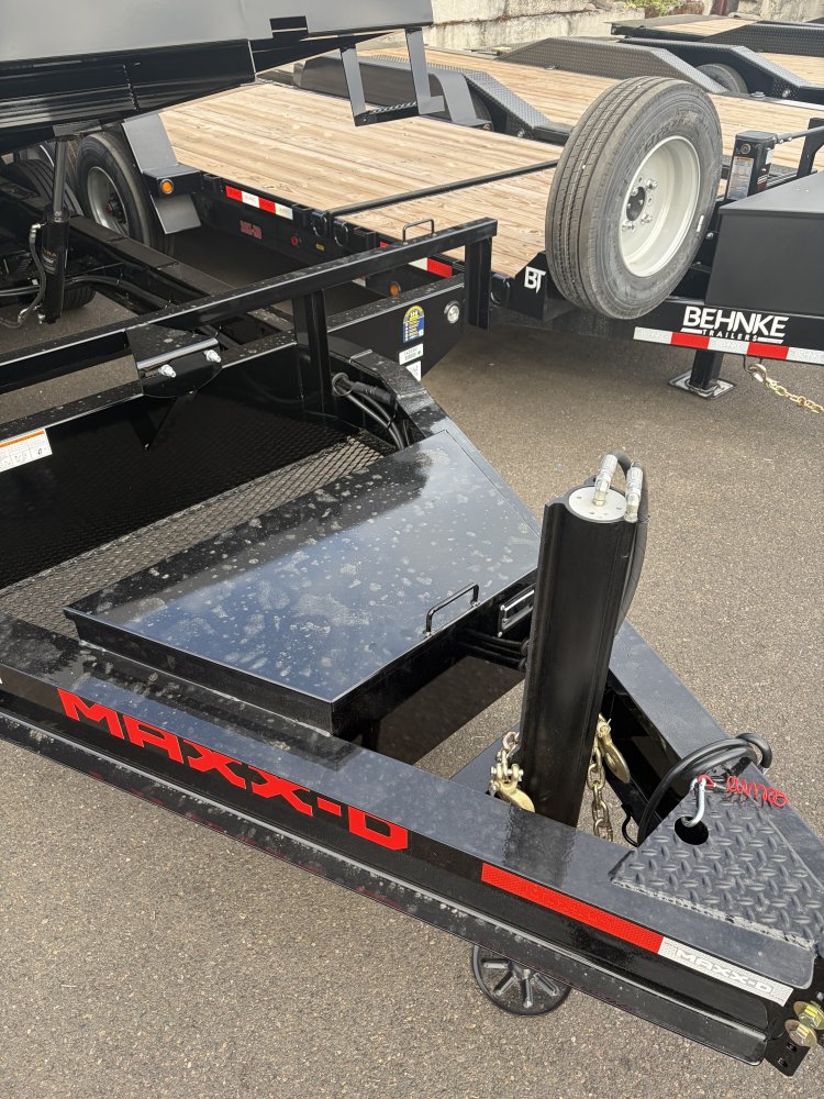 2027 22' x Maxx-D TOX - 8 INCH 10LB I-BEAM POWER TILT DECKOVER 17.5K