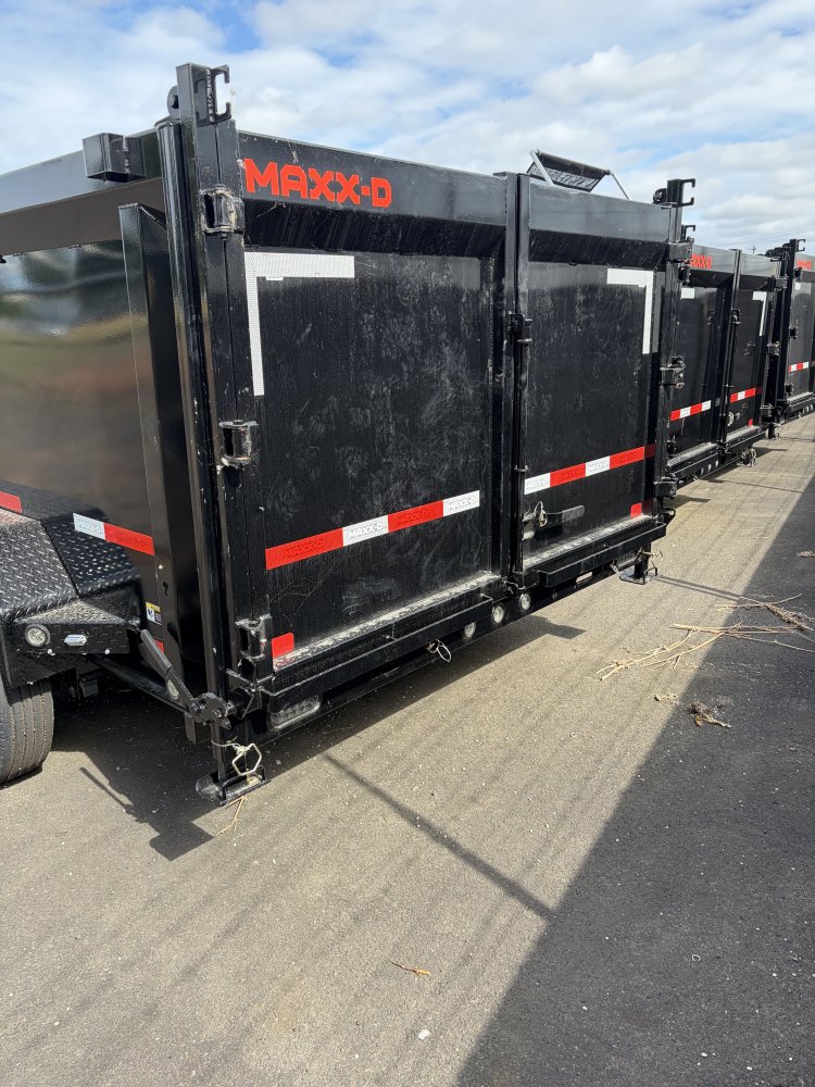 2027 Maxx-D DJX 7' x 14' Dump 17.5K with 4' Sides