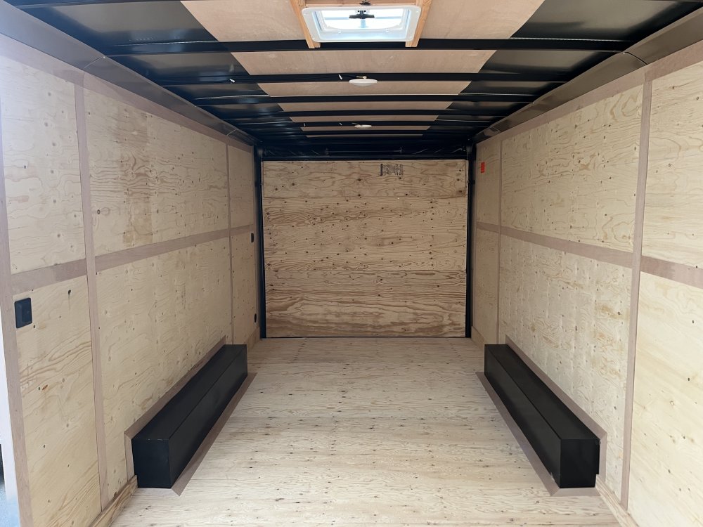 2026 20' x8' 6" Continental Cargo VHW V-Series Wedge 10K