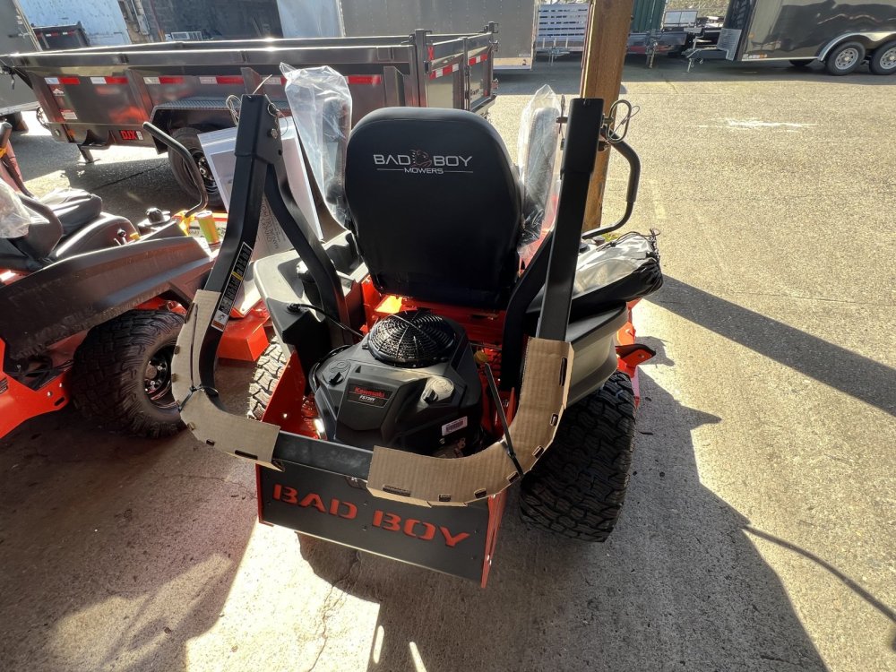 2026 MAVERICK 54" Kawasaki 726cc, 24 hp FS730 Lawn Mower Side Discharge