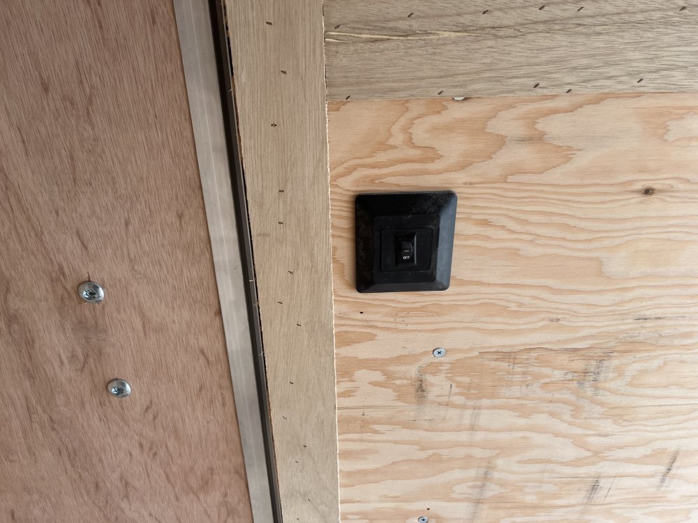 2026 12' x6' Continental Cargo VHW V-Series Wedge 2.9K