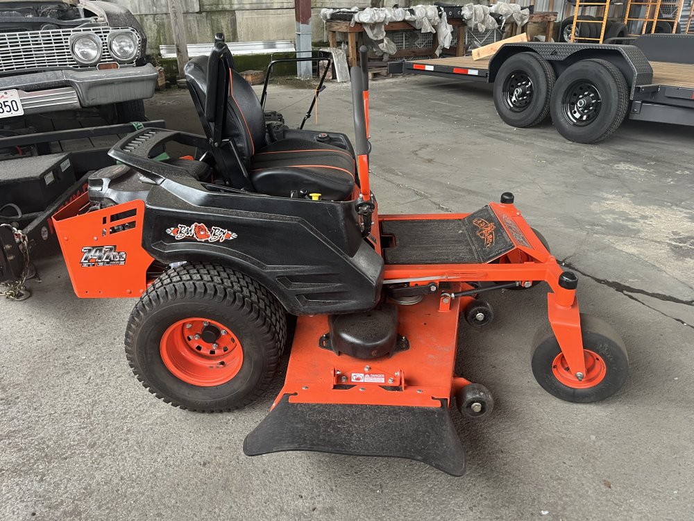 2015 ZT ELITE   Lawn Mower
