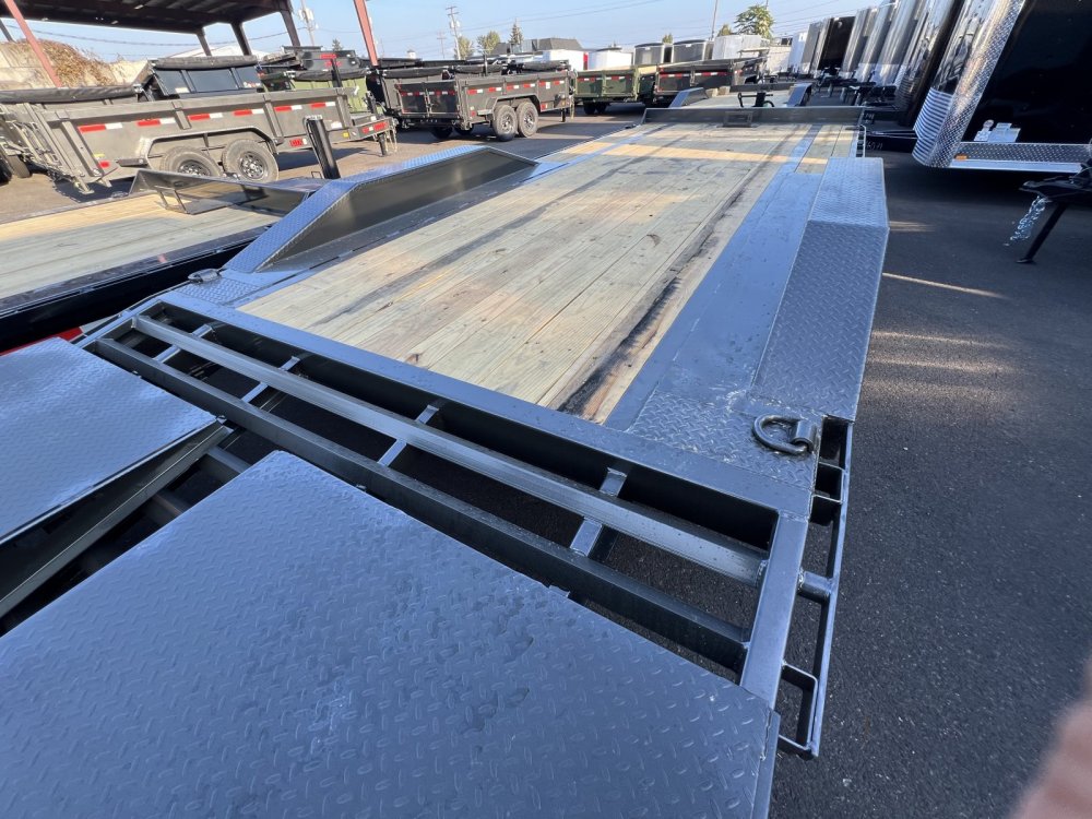 2026 22K 8' 6" x 24' MAXX-D H9X: Heavy-Duty Equipment Trailer