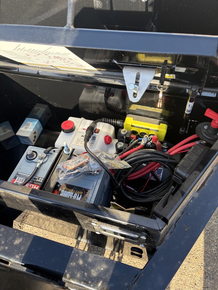 2027 22' x8' 6" Maxx-D T6X Power Tilt 14K