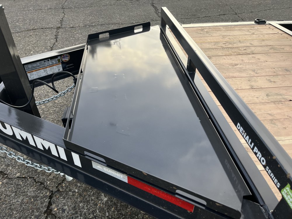 2026 7' X 20' Summit Denali Pro 8" I-Beam Split Tilt 14K