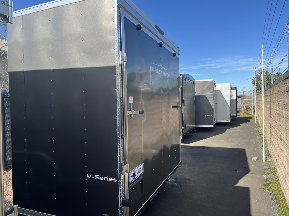 2026 24' x8' 6" Continental Cargo VHW V-Series Wedge 10K