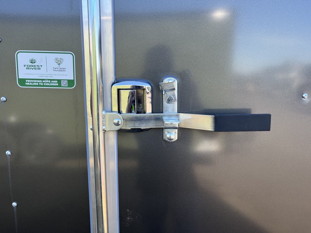 2026 24' x8' 6" Continental Cargo VHW V-Series Wedge 10K