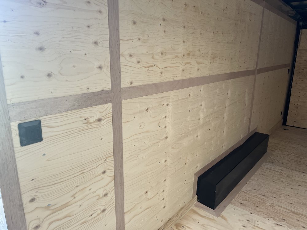 2026 24' x8' 6" Continental Cargo VHW V-Series Wedge 10K