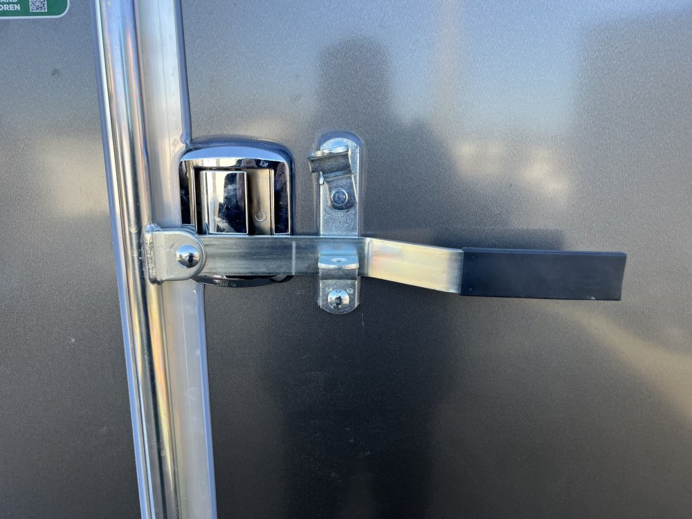 2026 14' x7' Continental Cargo Continental Cargo VHW V-Series Wedge 7K