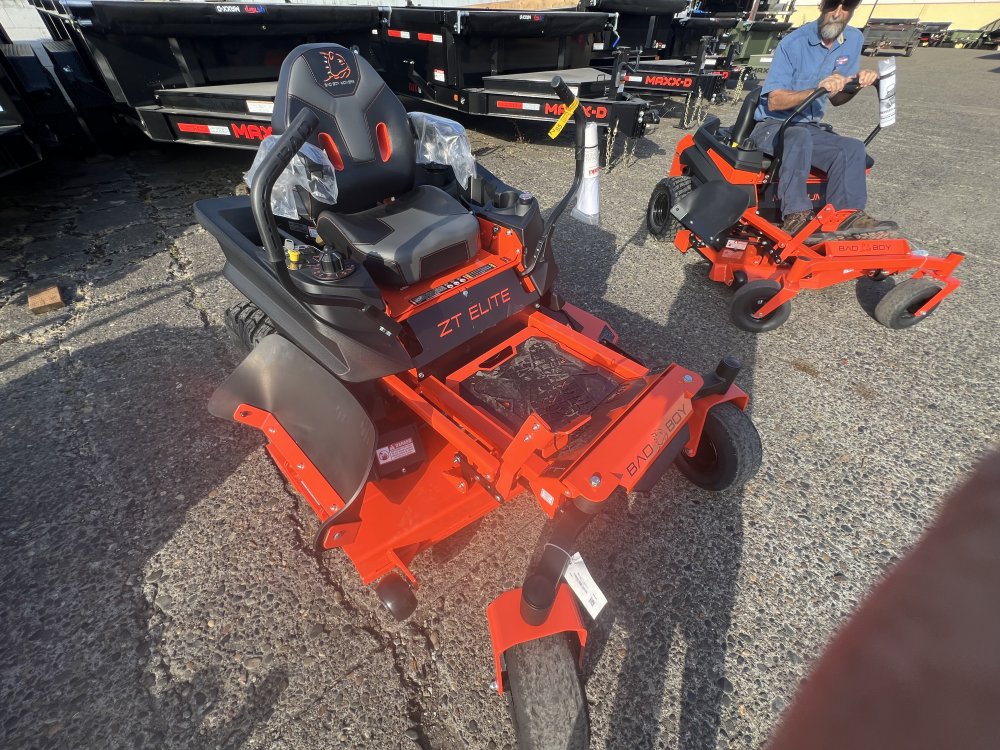 2025 ZT ELITE 54" Kawasaki 726cc, 24 hp FR730 Lawn Mower Side Discharge