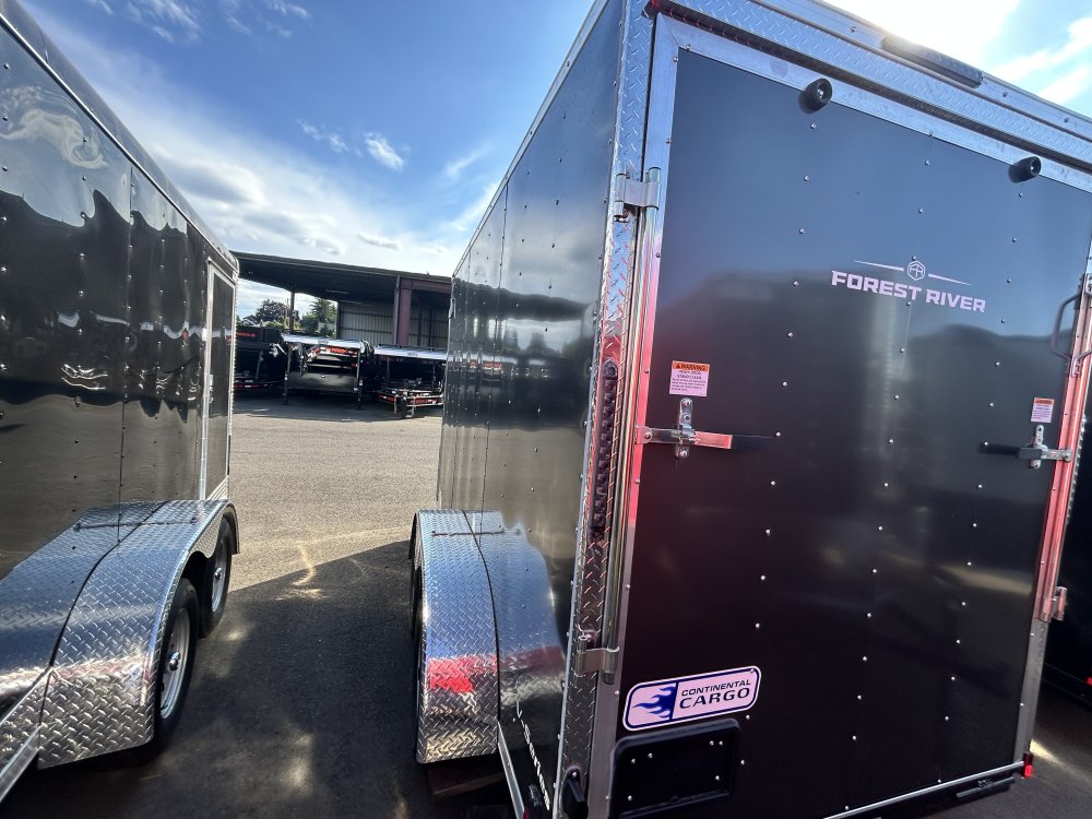 2025 12' x6' Continental Cargo Continental Cargo VHW V-Series Wedge 7K