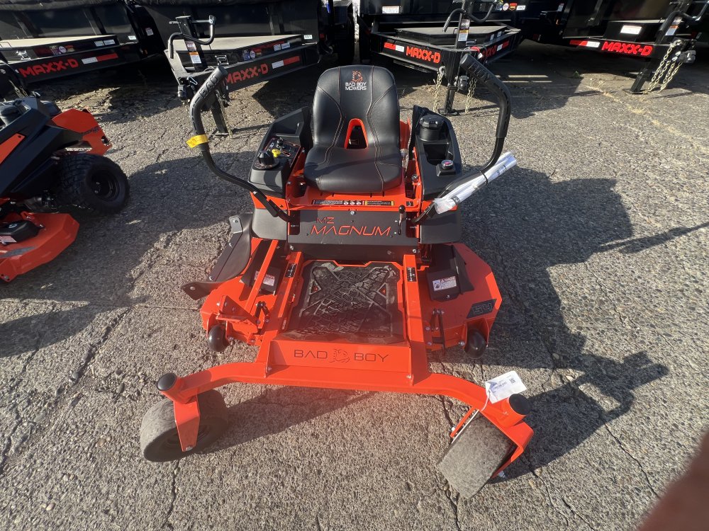 2025 MZ MAGNUM 54" Kawasaki 726cc, 21.5hp, FR651 Lawn Mower Side Discharge