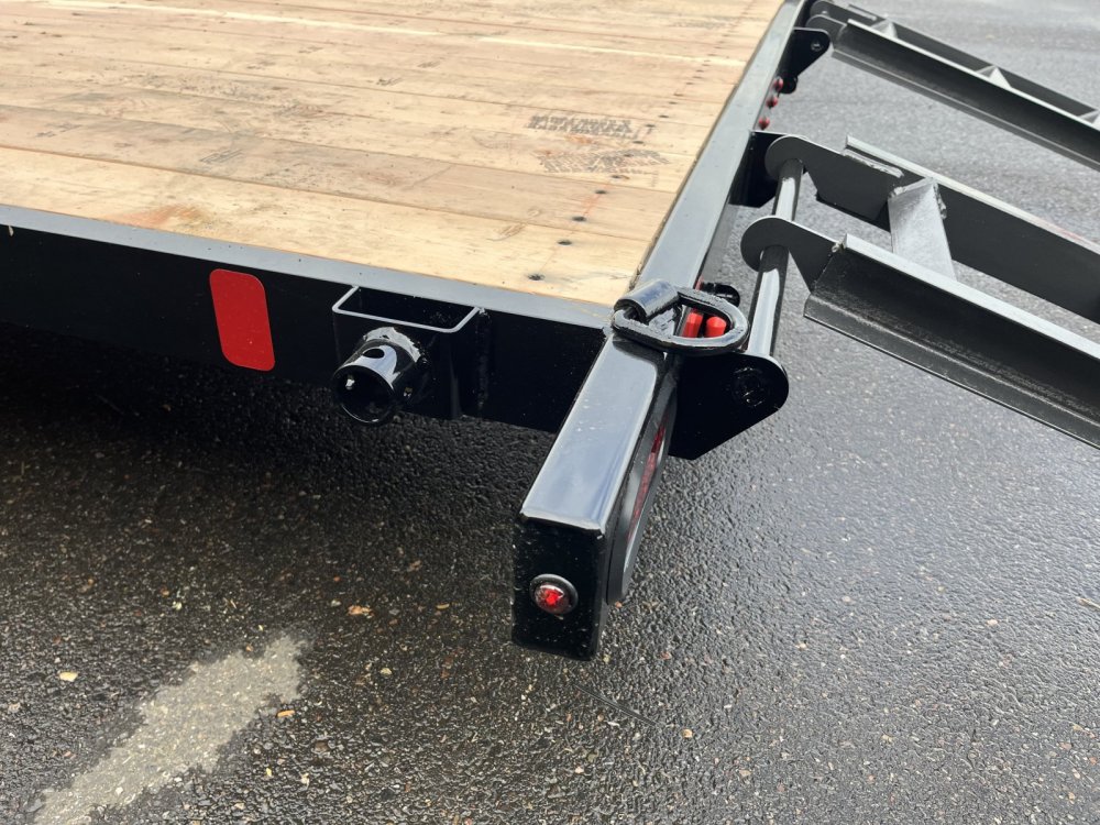 2026 7' X 18' Summit 7K Flatbed - Removable Fenders