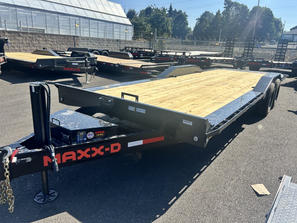 2026 24' x8' 6" MAXX-D T8X 8" POWER EQUIPMENT TILT 17.5K