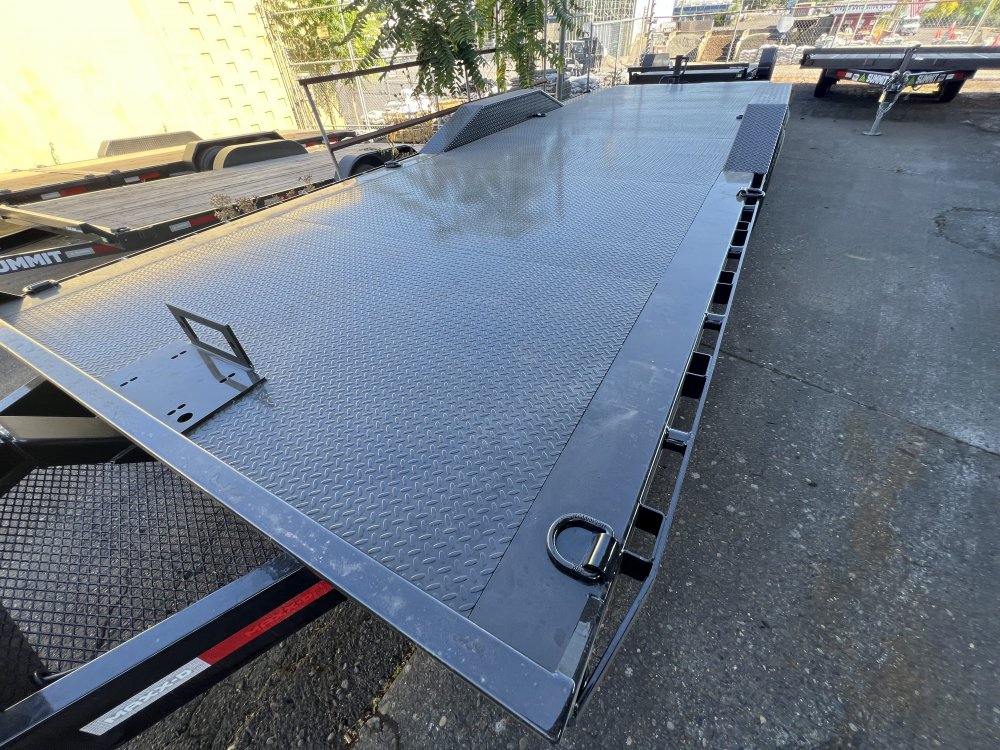 2026 24' x102" MAXX-D T8X All Metal Deck Power Tilt