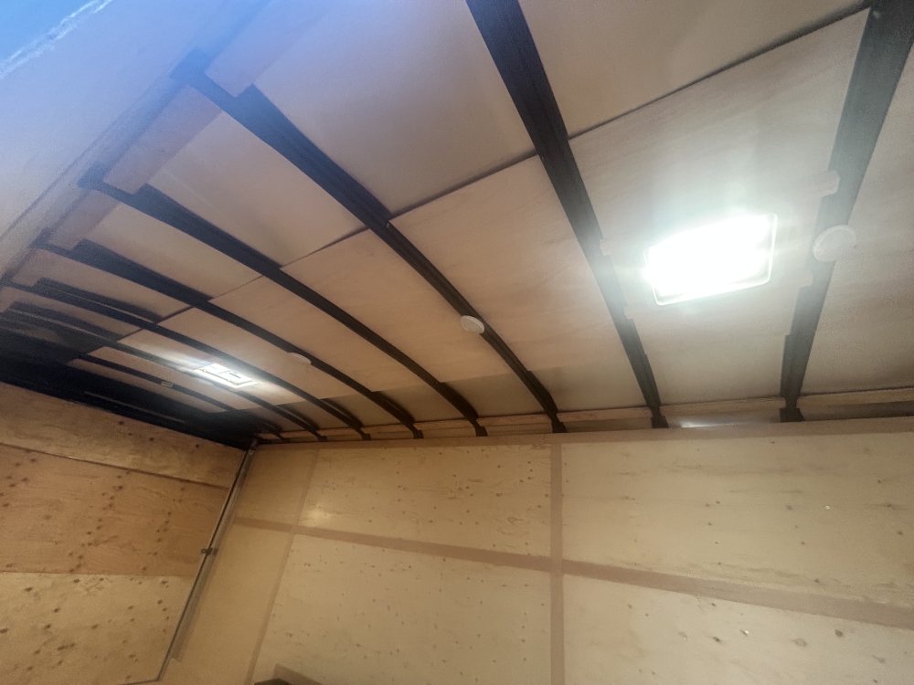 2025 20' x8' 6" Continental Cargo Continental Cargo Tailwind Series Enclosed Cargo Trailer 10K