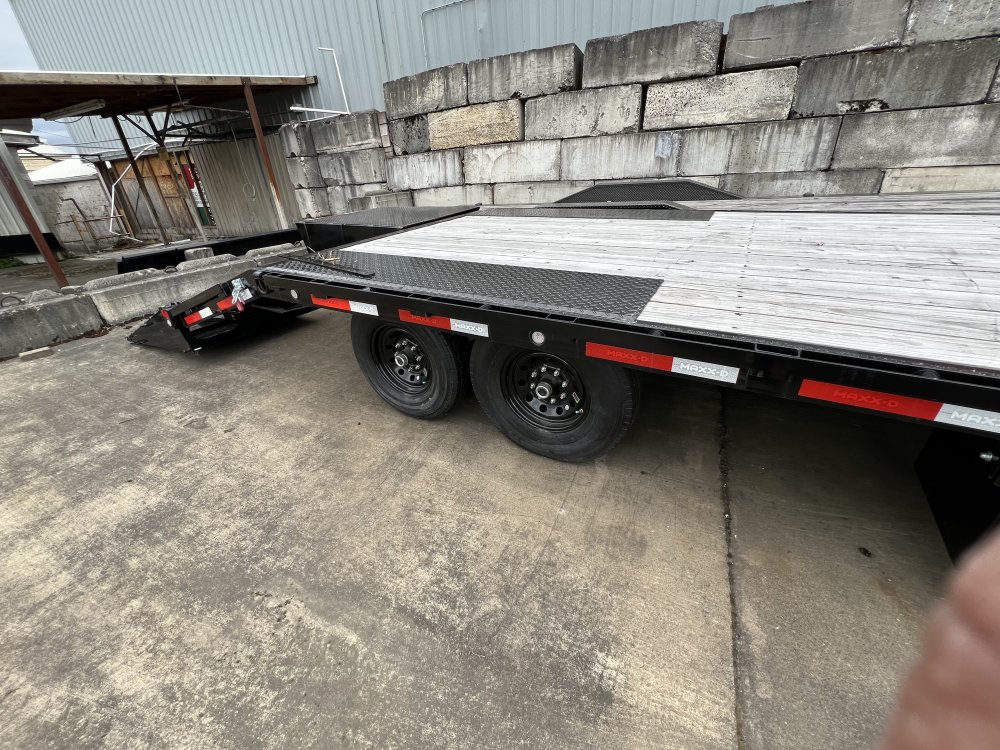 2024 20' x8' 6" MAXX-D DOX - 8INCH 10 LB I-BEAM DECKOVER TRAILER 14K