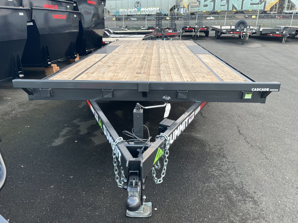 2026 18' x8' 6" Summit Cascade Series Deckover 10K