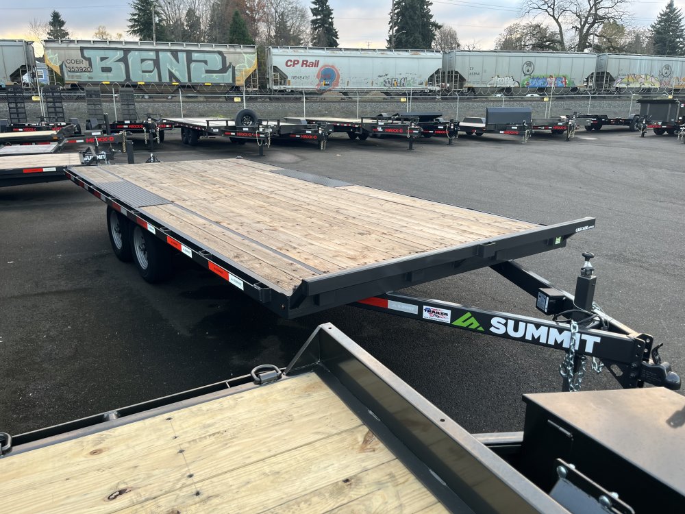 2026 18' x8' 6" Summit Cascade Series Deckover 10K