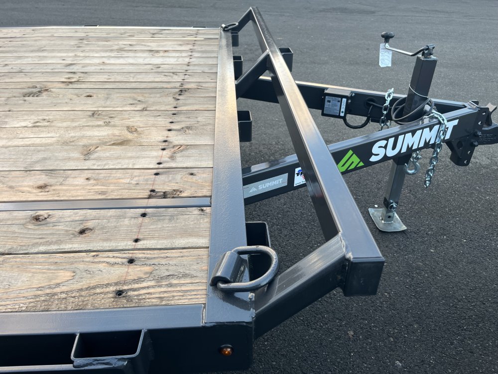 2026 18' x8' 6" Summit Cascade Series Deckover 10K