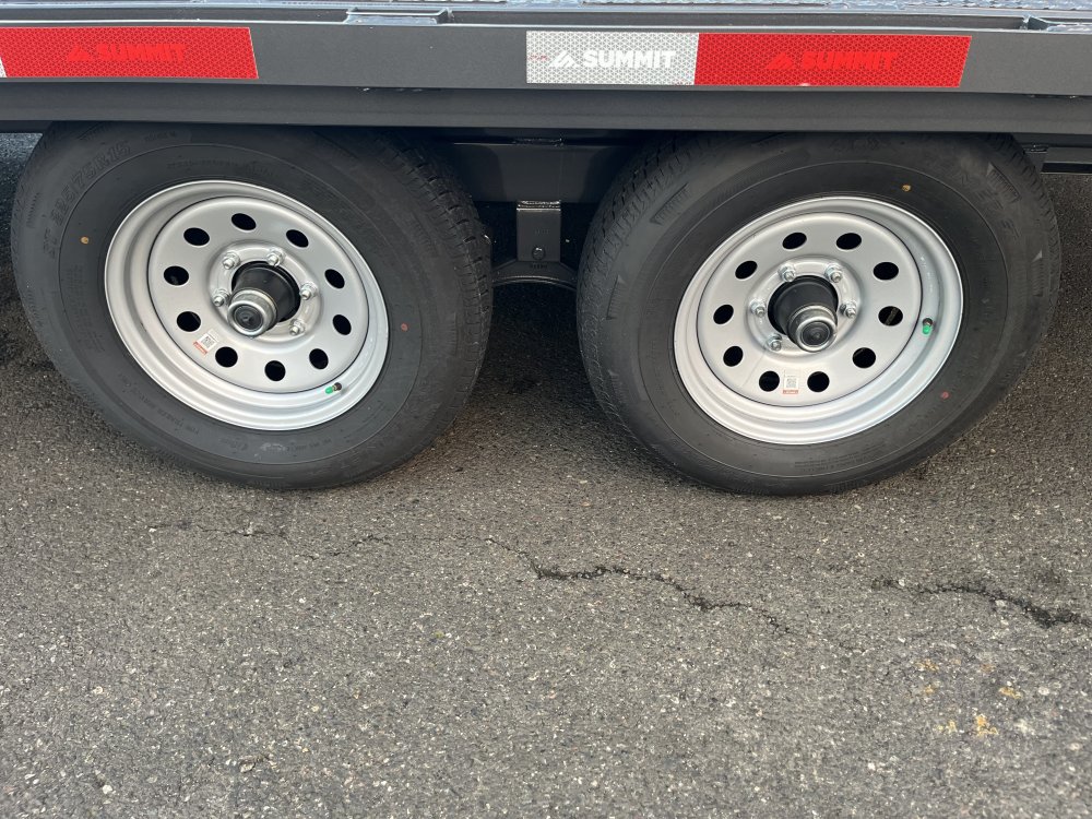 2026 18' x8' 6" Summit Cascade Series Deckover 10K