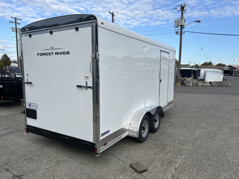 2026 16' x7' Continental Cargo Continental Cargo Tailwind Series Enclosed Cargo Trailer 7K