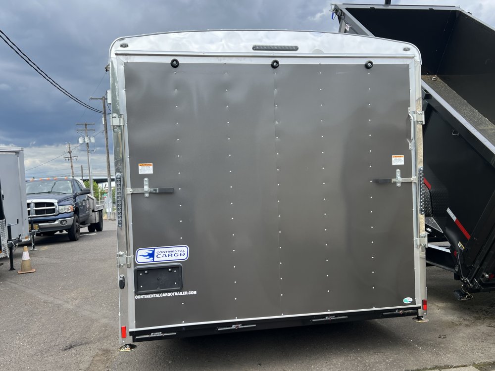 2026 24' x8' Continental Cargo Continental Cargo Tailwind Series Enclosed Cargo Trailer 10K