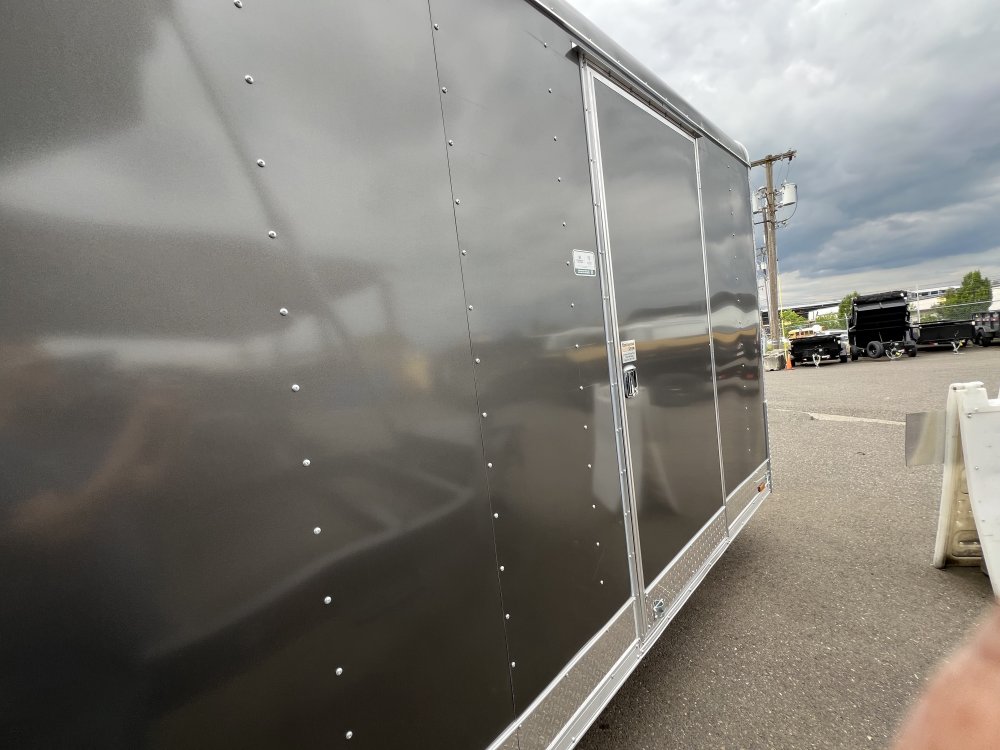 2026 24' x8' Continental Cargo Continental Cargo Tailwind Series Enclosed Cargo Trailer 10K