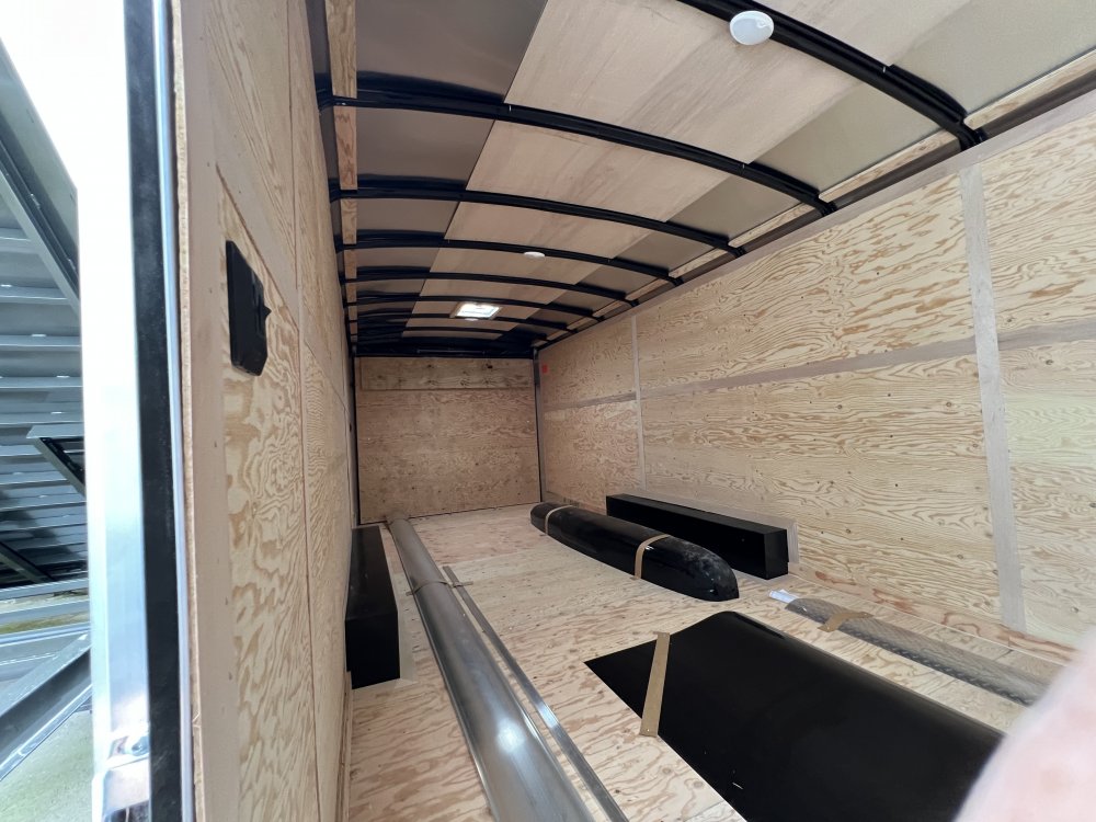 2026 24' x8' Continental Cargo Continental Cargo Tailwind Series Enclosed Cargo Trailer 10K