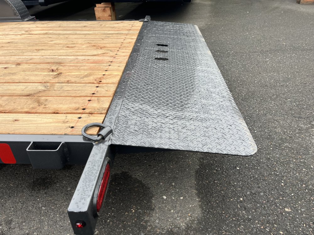 2026 12' x7' Summit Cascade Series Tiltbed 5.2K