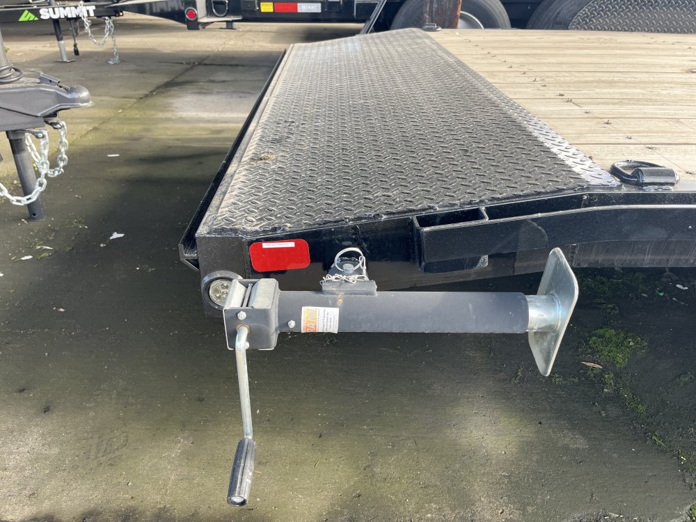 2025 18' x7' Maxx-D C4X - 7K CHANNEL CAR HAULER 7K