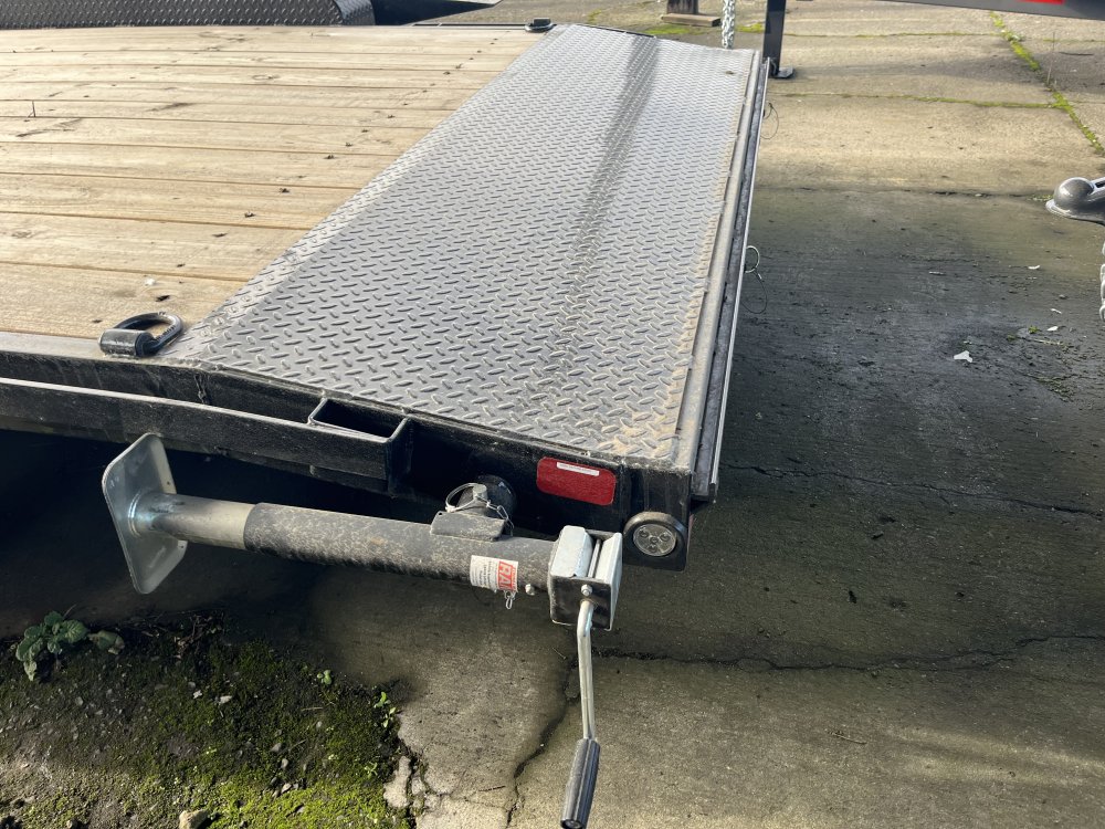 2025 18' x7' Maxx-D C4X - 7K CHANNEL CAR HAULER 7K