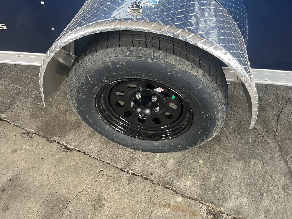 2026 10' x5' Continental Cargo VHW V-Series Wedge 2.9K