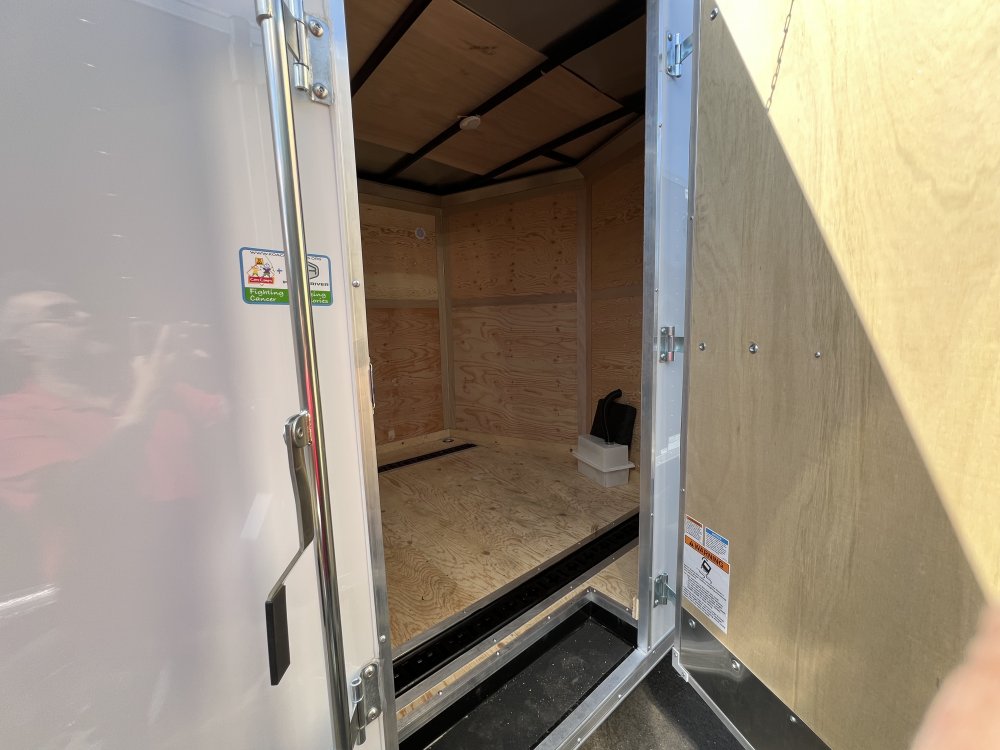 2025 18' x8' 6" Continental Cargo Continental Cargo VHW V-Series Wedge 10K