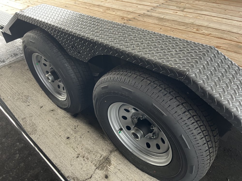 2026 20' x7' Cascade Flatbed 10K W/Drive Over Fenders