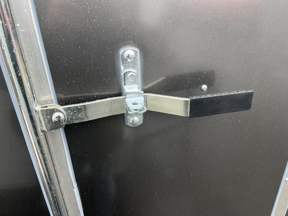 2026 10' x5' Continental Cargo VHW V-Series Wedge 2.9K