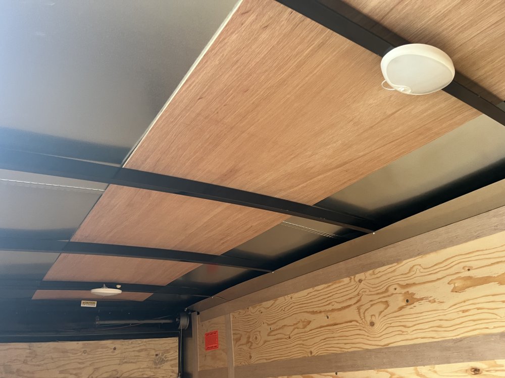 2026 10' x5' Continental Cargo VHW V-Series Wedge 2.9K