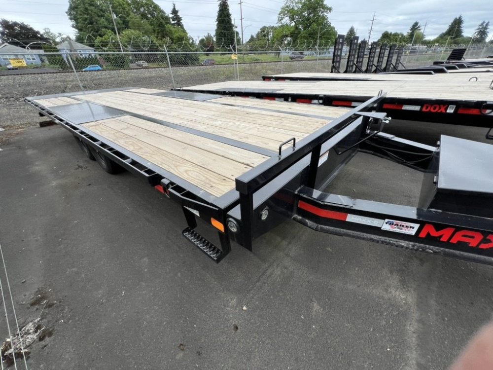2027 26' x Maxx-D TOX - 8 INCH 10LB I-BEAM POWER TILT DECKOVER 17.5K