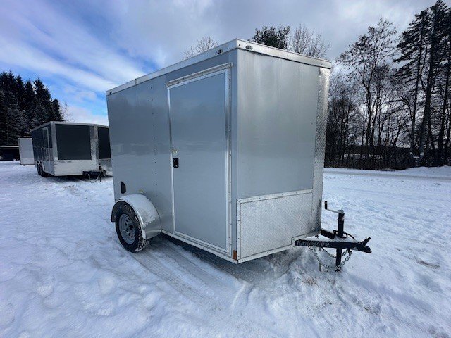 2026 QUALITY CARGO 6X8 ENCLOSED TRAILER